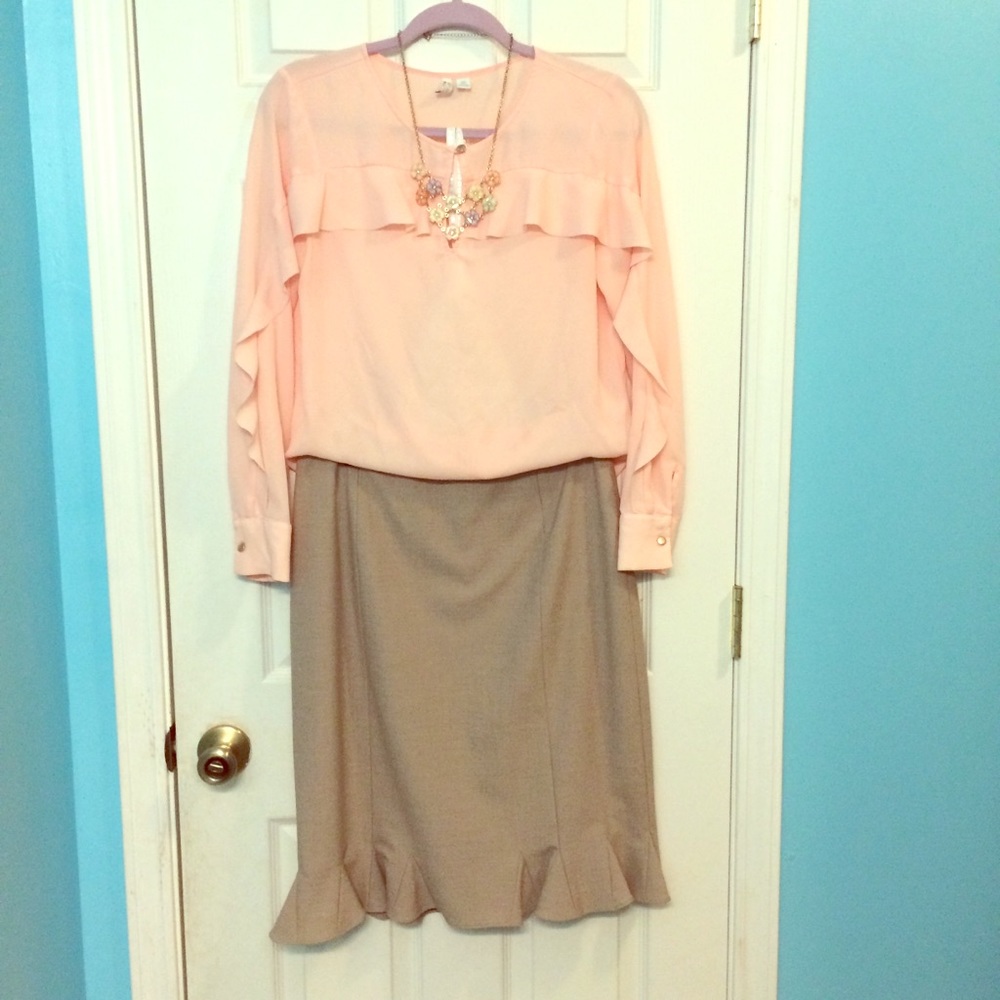 Cato blush ruffled shirt with gold button accents